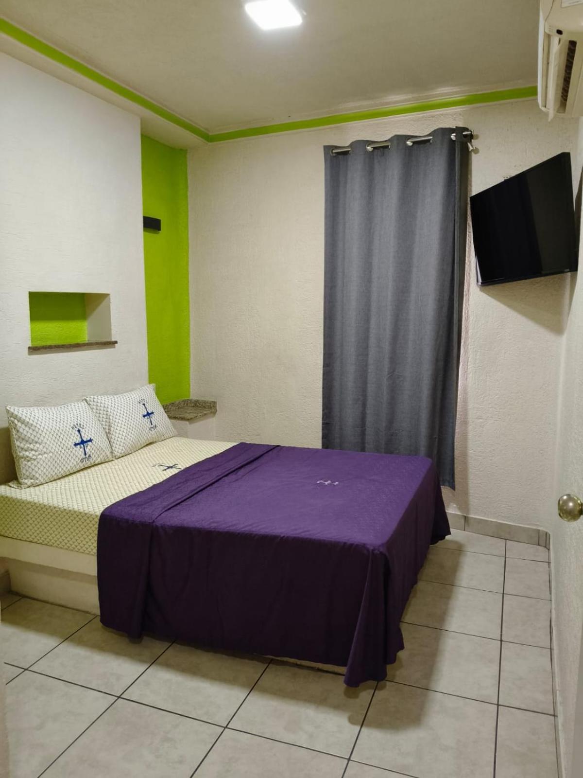 Hotel Astur (Adults Only) Guadalajara Exterior photo